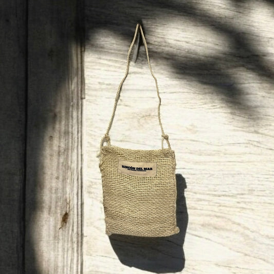 Bolsa tejida indígena